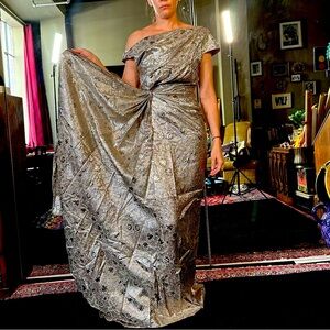 Lela Rose Metallic Silver One-Shoulder Dress